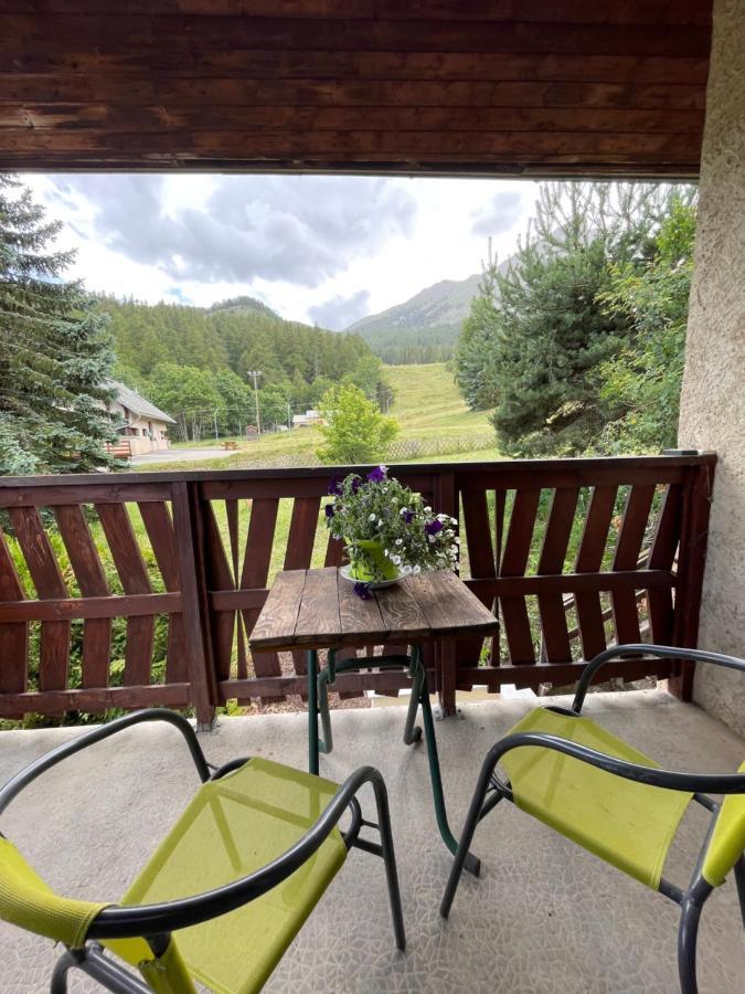 Maison L'Aiguille - 2 Appartements, 5 Chambres Et Table D'Hotes Au Pied De La Montagne A La Station De Laye Esterno foto